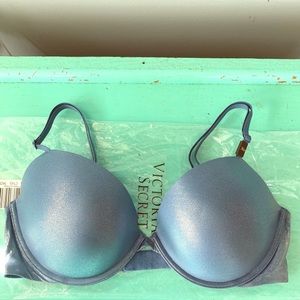 NWT VS GLITTER BRA 36D